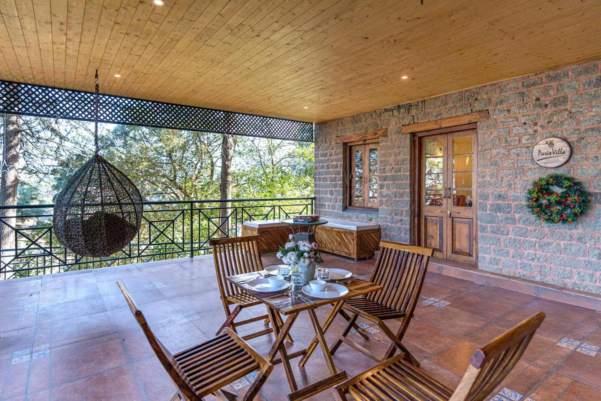 Stayvista At Paris Villa With Pvt Pool & Valley View Kasauli Eksteriør bilde